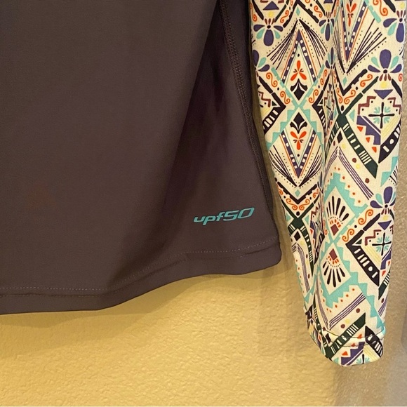 DAKINE Women Patterned Flow Hooded Rashguard UPF 50 Sun Long Sleeve Top-Medium - Picture 5 of 7